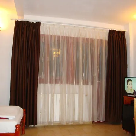 Hotell Family Diana Lyaskovo (Plovdiv)